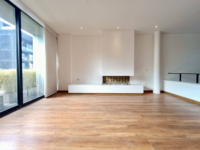 Apartamento de 3 alcobas en venta en El Virrey, Bogotá, 178 m² · foto 1 de 20