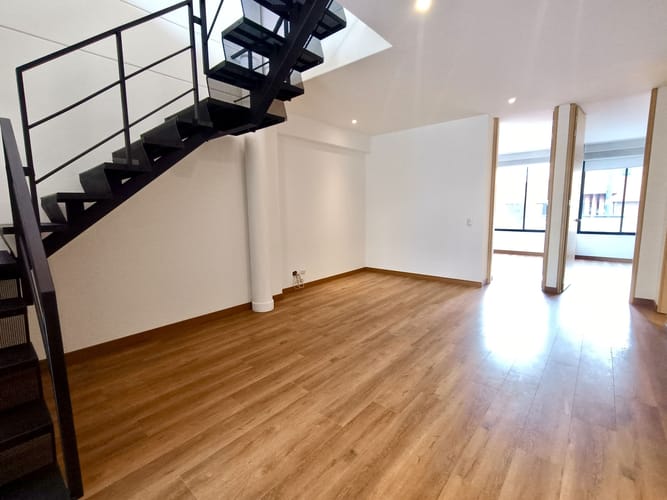 Apartamento de 3 alcobas en venta en El Virrey, Bogotá, 178 m² · foto 14 de 20