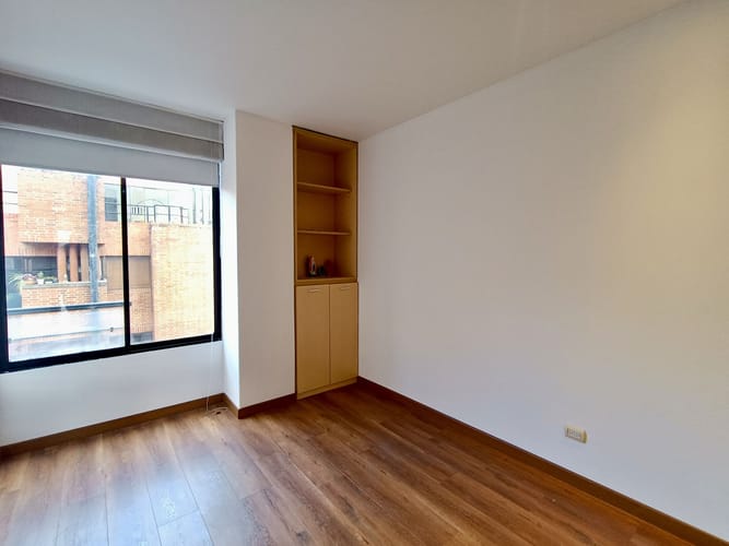 Apartamento de 3 alcobas en venta en El Virrey, Bogotá, 178 m² · foto 16 de 20