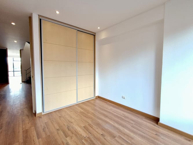 Apartamento de 3 alcobas en venta en El Virrey, Bogotá, 178 m² · foto 19 de 20