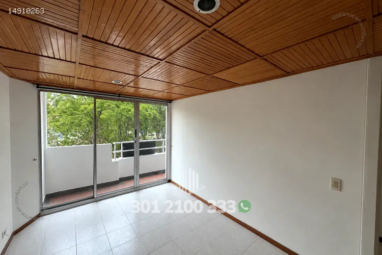 Apartamento de 3 alcobas en arriendo en Belén, Medellín, 80 m² · foto 2 de 24