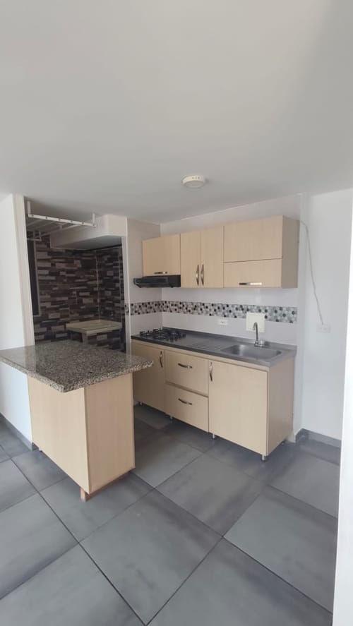 Apartamento de 3 alcobas en arriendo en San Antonio Del Carrizal, Girón, 53 m² · foto 3 de 22
