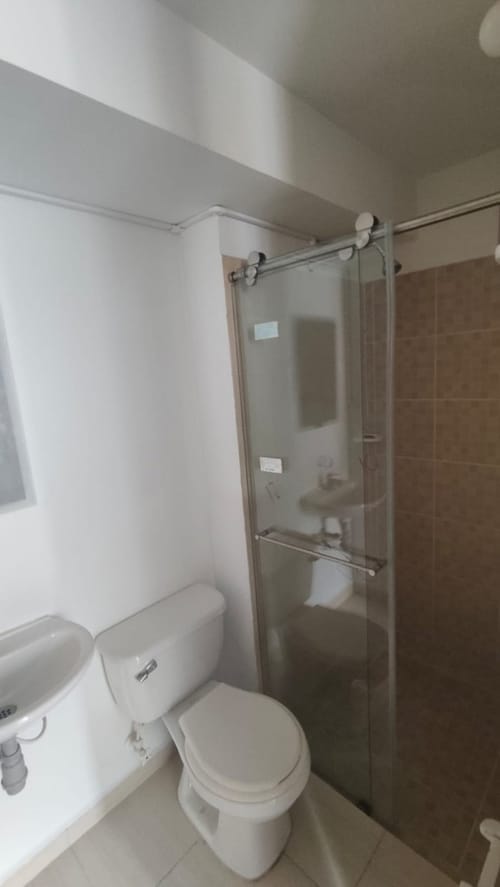 Apartamento de 3 alcobas en arriendo en San Antonio Del Carrizal, Girón, 53 m² · foto 16 de 22
