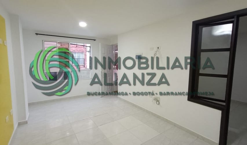 Apartamento de 3 alcobas en arriendo en Junin Sector I, Piedecuesta, 47 m² · foto 3 de 18