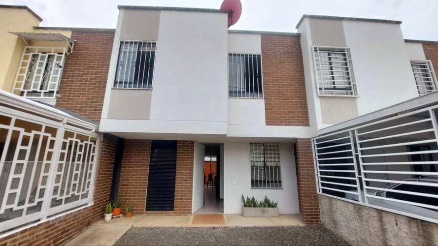 Casa de 3 alcobas en venta en Alfaguara, Jamundí, 58 m² · foto 4 de 17