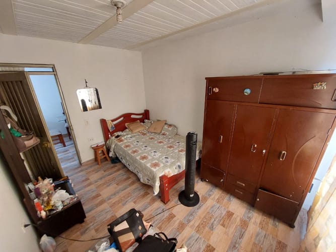 Casa de 8 alcobas en venta en Ulpiano Lloreda, Cali, 324 m² · foto 7 de 24