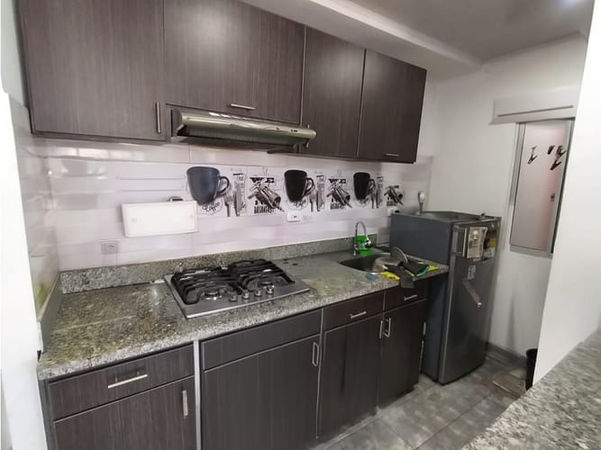 Apartamento de 2 alcobas en venta en Molinos Del Sur, Bogotá, 45 m² · foto 7 de 20