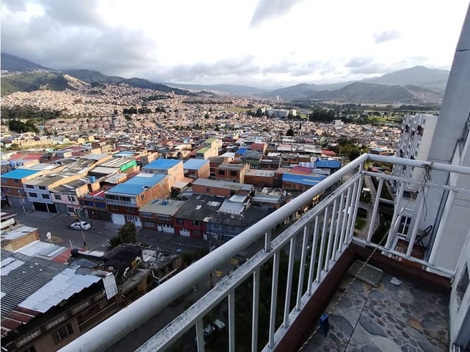 Apartamento de 2 alcobas en venta en Molinos Del Sur, Bogotá, 45 m² · foto 8 de 20