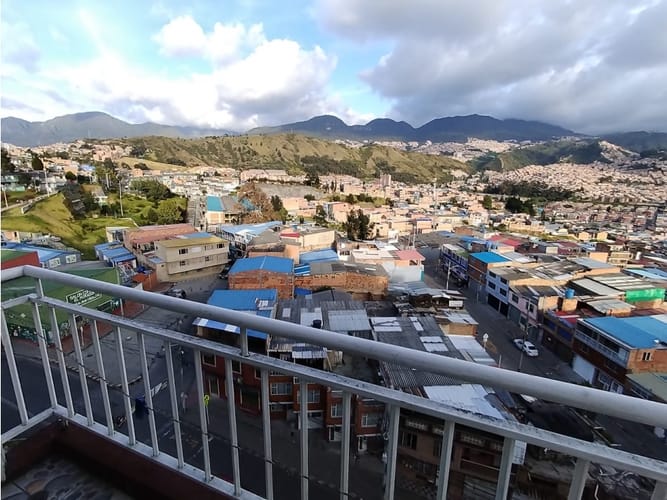 Apartamento de 2 alcobas en venta en Molinos Del Sur, Bogotá, 45 m² · foto 9 de 20