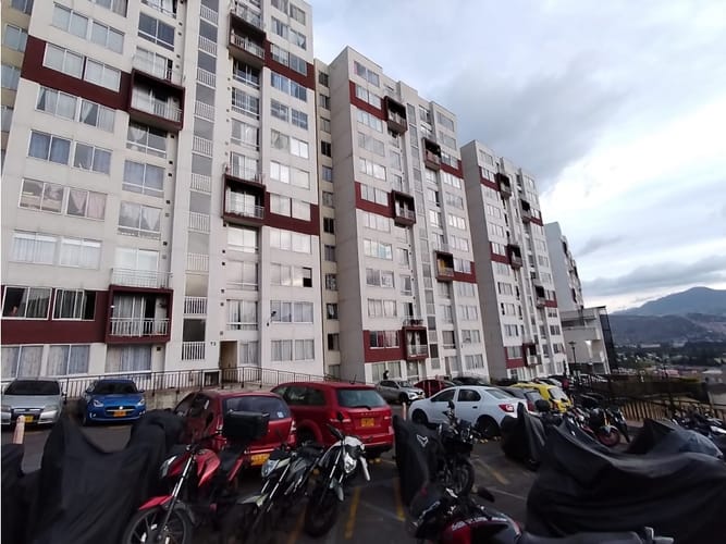 Apartamento de 2 alcobas en venta en Molinos Del Sur, Bogotá, 45 m² · foto 12 de 20