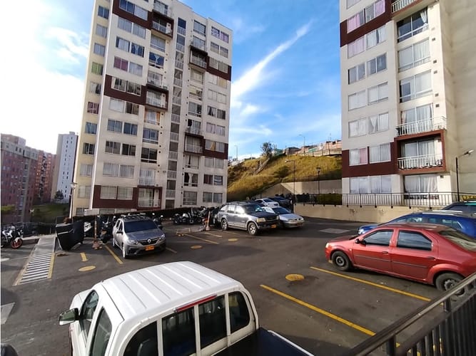 Apartamento de 2 alcobas en venta en Molinos Del Sur, Bogotá, 45 m² · foto 18 de 20