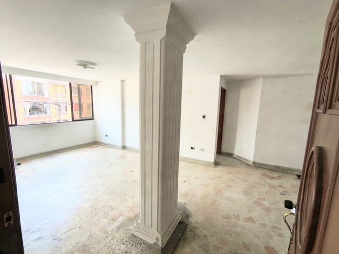 Apartamento de 4 alcobas en arriendo en Cuarto De Legua - Guadalupe, Cali, 120 m² · foto 2 de 24