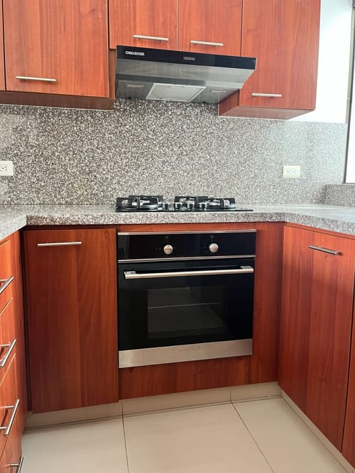 Apartamento de 3 alcobas en venta en Altos De La Colina, Bogotá, 144 m² · foto 10 de 24