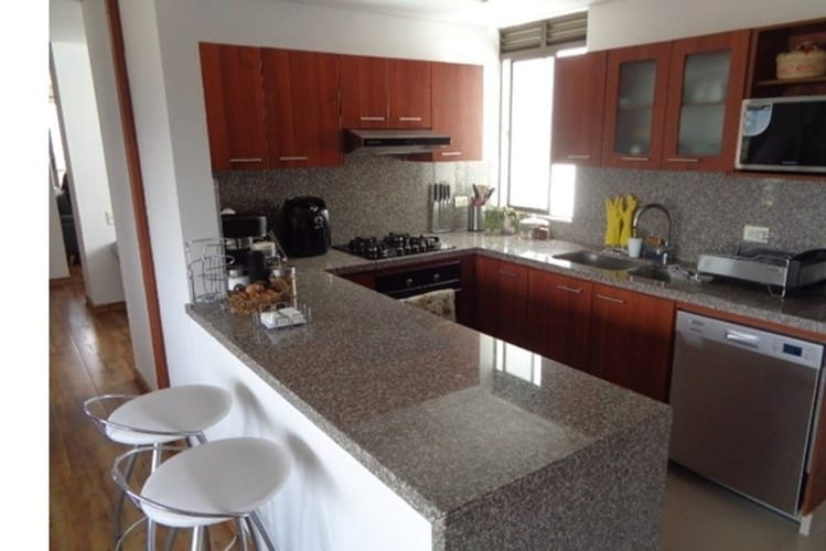 Apartamento de 3 alcobas en venta en Altos De La Colina, Bogotá, 144 m² · foto 7 de 24