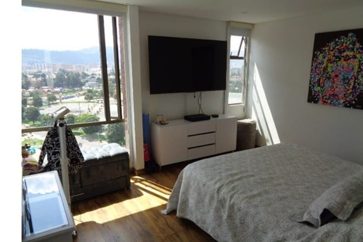 Apartamento de 3 alcobas en venta en Altos De La Colina, Bogotá, 144 m² · foto 16 de 24