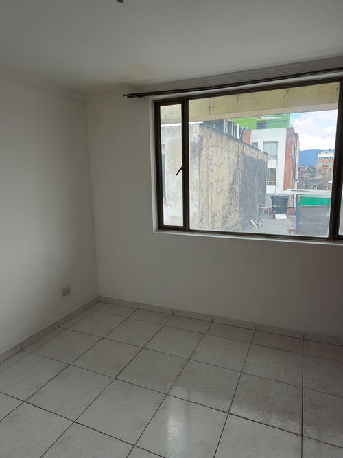 Apartamento de 3 alcobas en arriendo en Engativá, Bogotá, 55 m² · foto 12 de 14