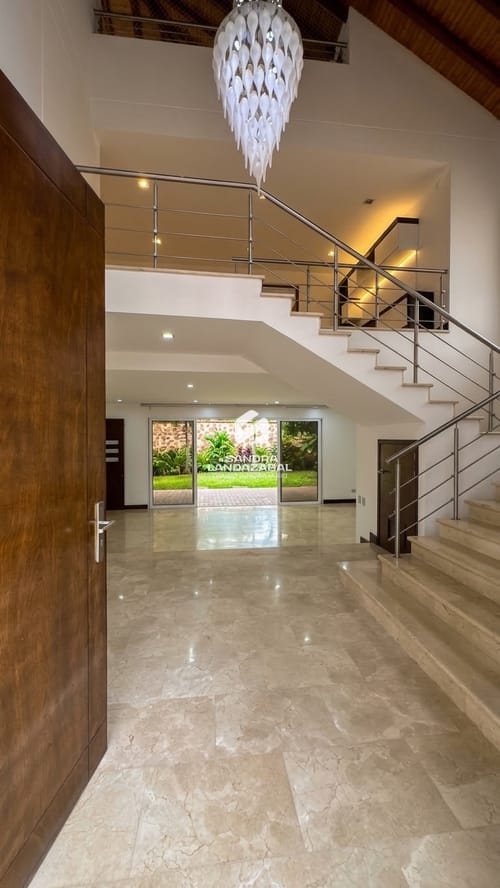 Casa de 4 alcobas en venta en Terrazas De Menzuli, Piedecuesta, 384 m² · foto 3 de 22