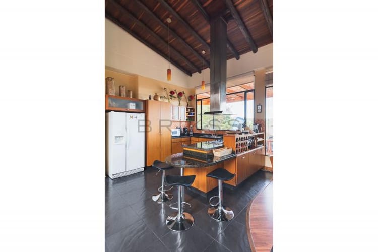 Casa de 4 alcobas en venta en Centro, Sopó, 275 m² · foto 10 de 24