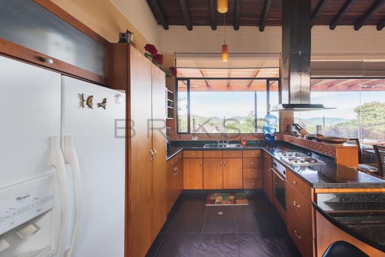 Casa de 4 alcobas en venta en Centro, Sopó, 275 m² · foto 11 de 24