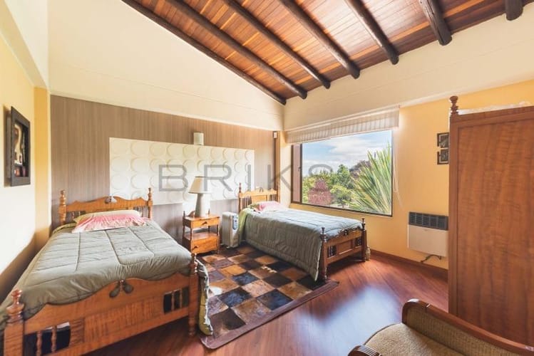 Casa de 4 alcobas en venta en Centro, Sopó, 275 m² · foto 20 de 24