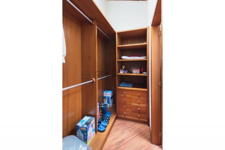 Casa de 4 alcobas en venta en Centro, Sopó, 275 m² · foto 23 de 24