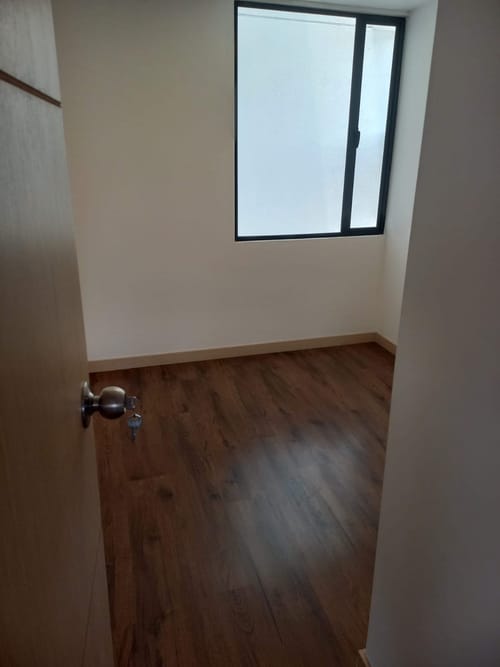 Apartamento de 2 alcobas en venta en Alqueria La Fragua Norte, Bogotá, 43 m² · foto 5 de 9