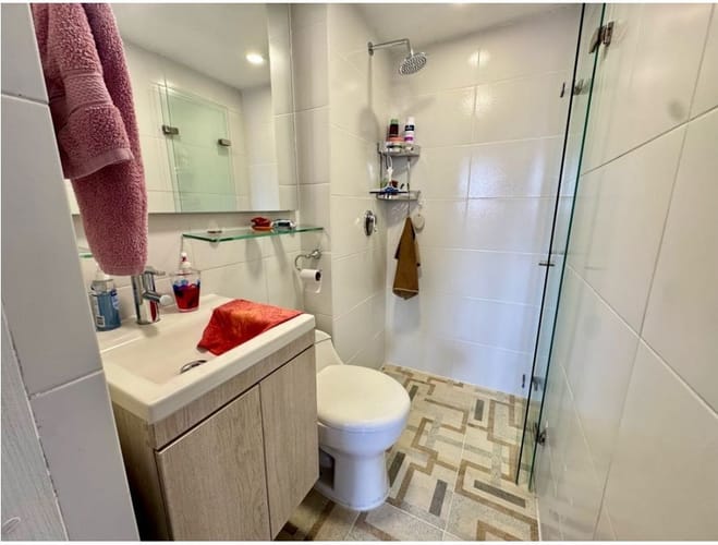 Apartamento de 4 alcobas en venta en La America, Medellín, 60 m² · foto 11 de 12