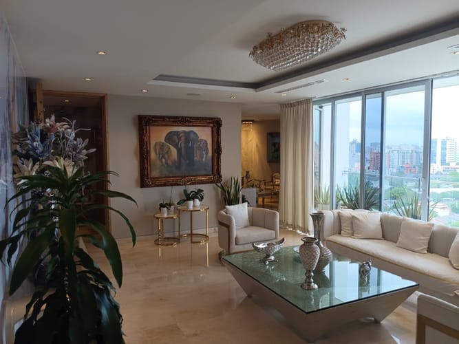 Apartamento de 5 alcobas en venta en Altos De Riomar, Barranquilla, 381 m² · foto 3 de 24