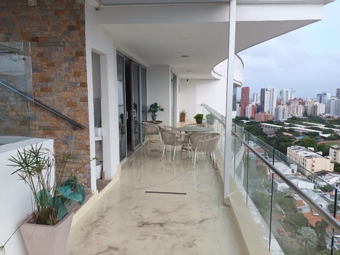 Apartamento de 5 alcobas en venta en Altos De Riomar, Barranquilla, 381 m² · foto 14 de 24