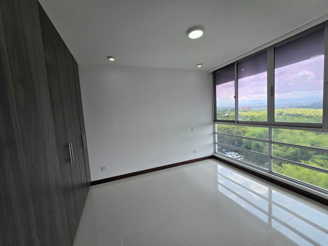 Apartamento de 4 alcobas en venta en Cerritos, Pereira, 162 m² · foto 11 de 24