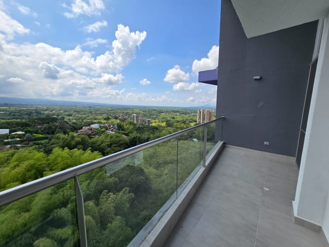 Apartamento de 4 alcobas en venta en Cerritos, Pereira, 162 m² · foto 16 de 24