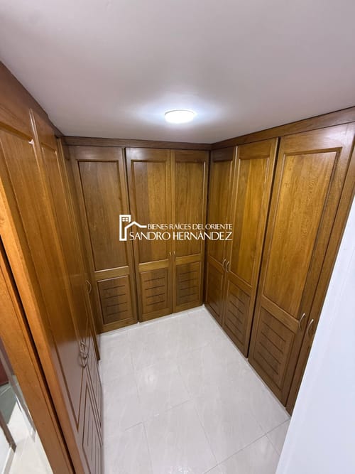Apartamento de 3 alcobas en venta en Antonia Santos Sur, Bucaramanga, 217 m² · foto 15 de 21