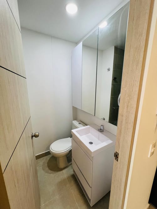 Apartaestudio en arriendo en Las Nieves, Bogotá, 32 m² · foto 7 de 12