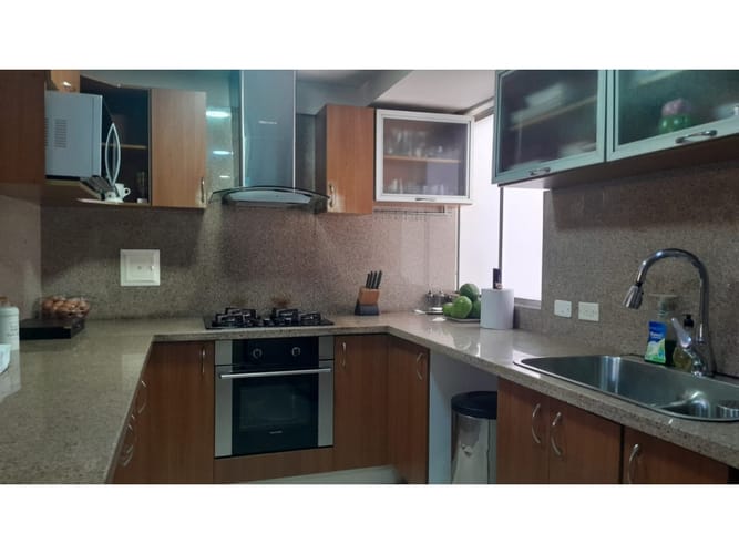 Casa de 5 alcobas en venta en Colina Campestre, Bogotá, 252 m² · foto 6 de 24