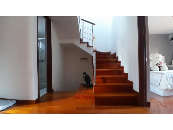 Casa de 5 alcobas en venta en Colina Campestre, Bogotá, 252 m² · foto 20 de 24