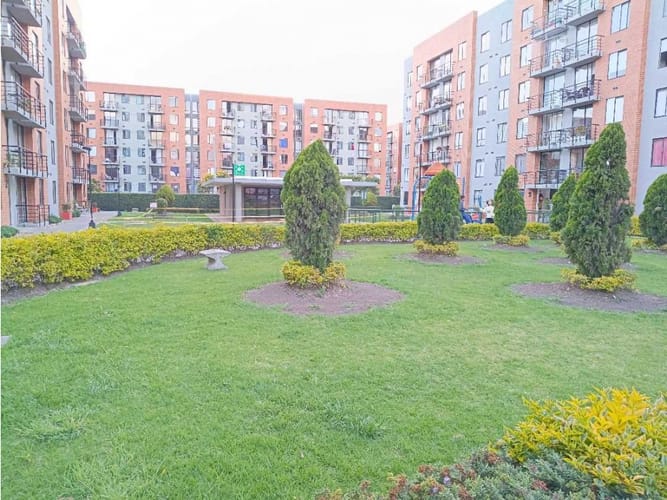 Apartamento de 3 alcobas en venta en Bojaca, Chía, 60 m² · foto 2 de 18