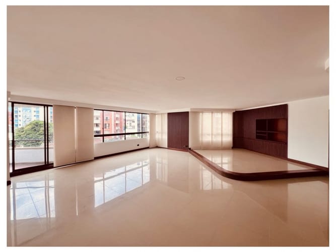 Apartamento de 3 alcobas en venta en Pinares, Pereira, 280 m² · foto 3 de 20