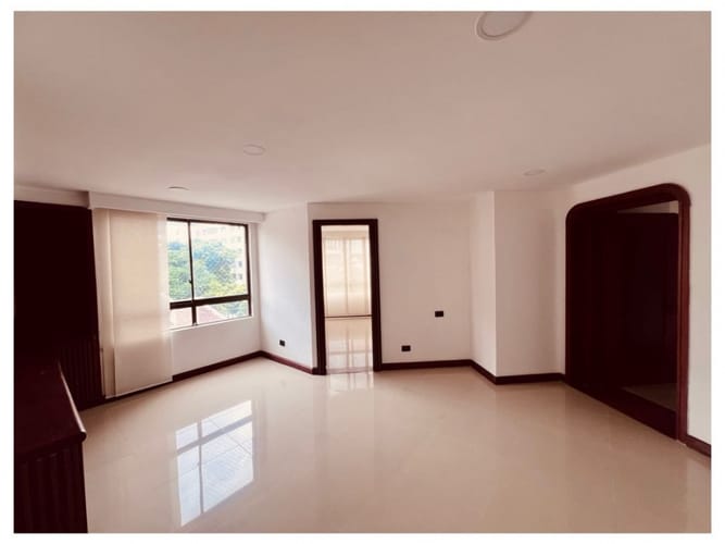 Apartamento de 3 alcobas en venta en Pinares, Pereira, 280 m² · foto 7 de 20
