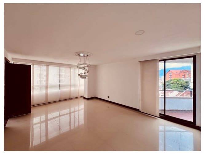 Apartamento de 3 alcobas en venta en Pinares, Pereira, 280 m² · foto 10 de 20