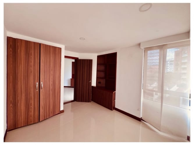 Apartamento de 3 alcobas en venta en Pinares, Pereira, 280 m² · foto 16 de 20