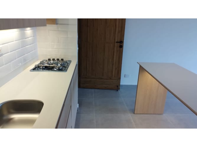 Apartaestudio en arriendo en Laureles, Medellín, 47 m² · foto 5 de 18