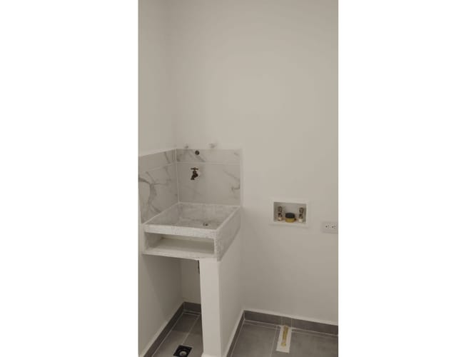 Apartaestudio en arriendo en Laureles, Medellín, 47 m² · foto 14 de 18