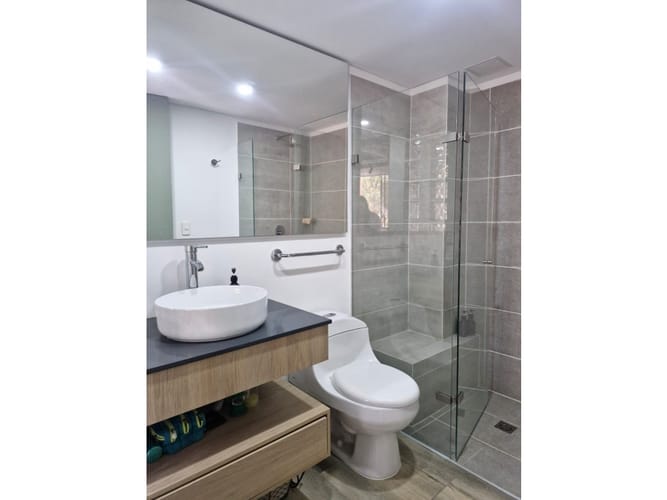 Apartaestudio en arriendo en Suramérica, Itagüí, 30 m² · foto 7 de 8