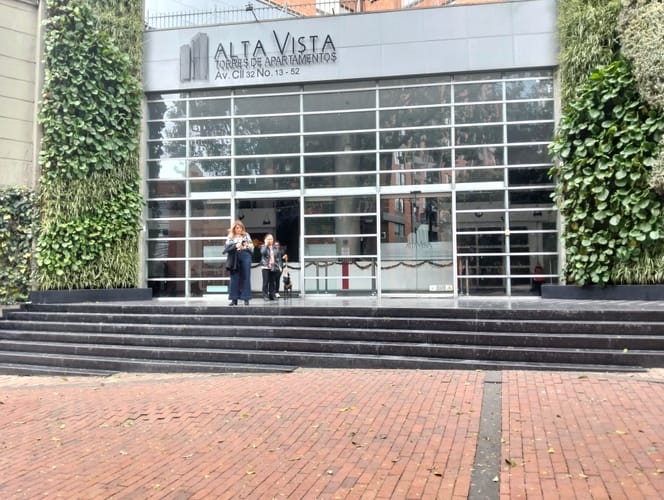 Apartamento de 3 alcobas en arriendo en Centro Internacional, Bogotá, 71 m² · foto 2 de 24