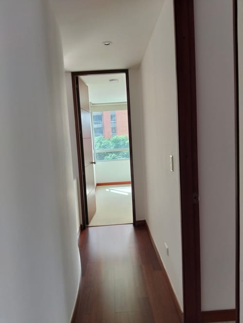 Apartamento de 3 alcobas en arriendo en Centro Internacional, Bogotá, 71 m² · foto 12 de 24
