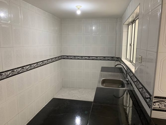Casa de 7 alcobas en venta en La Floresta, Bogotá, 298 m² · foto 3 de 9