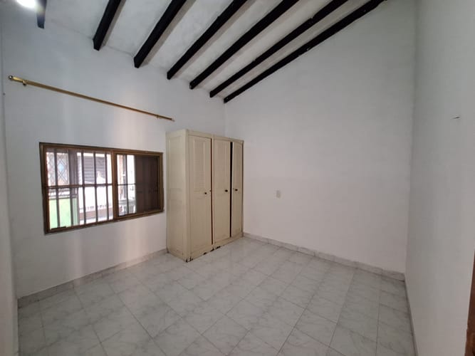 Apartamento de 2 alcobas en venta en Alfonso Lopez Iii Etapa, Cali, 80 m² · foto 4 de 15