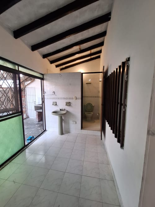 Apartamento de 2 alcobas en venta en Alfonso Lopez Iii Etapa, Cali, 80 m² · foto 13 de 15