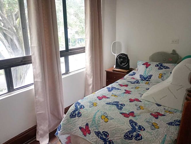Casa de 6 alcobas en venta en Suramericana, Medellín, 210 m² · foto 8 de 24