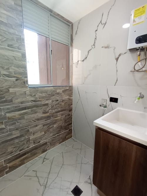 Apartamento en venta en Suramérica, Itagüí, 70 m² · foto 5 de 18